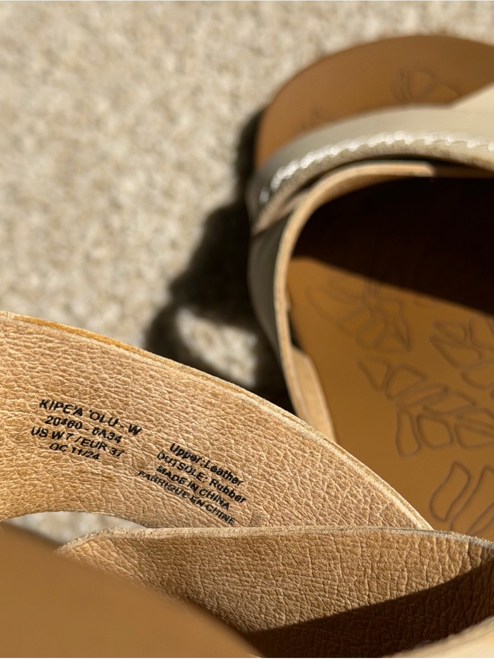 OLUKAI Kipea Olu Slides - Picture 5 of 5